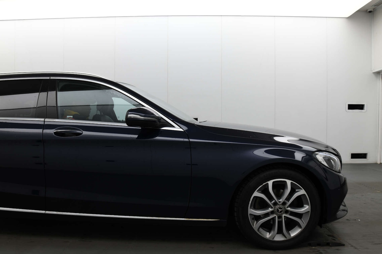 Used Mercedes-Benz C Class 2017 for sale - 76433844: Photo 9