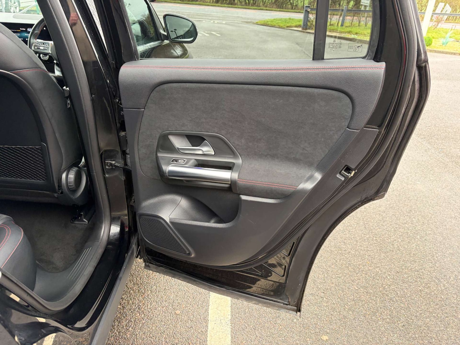 Used Mercedes-Benz EQA 2022 for sale - 77236270: Photo 30