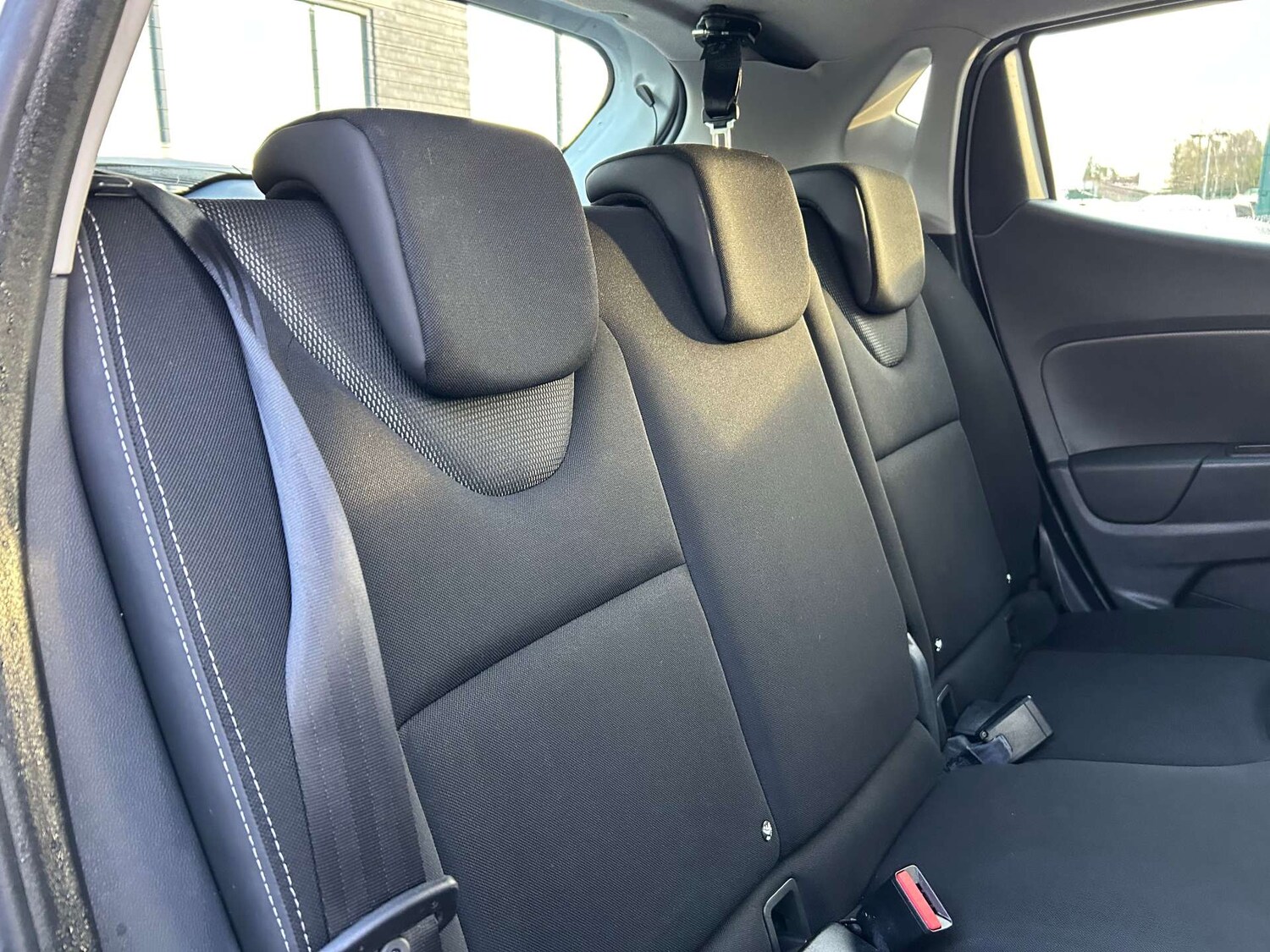 Used Renault Clio 2017 for sale - 76724022: Photo 34