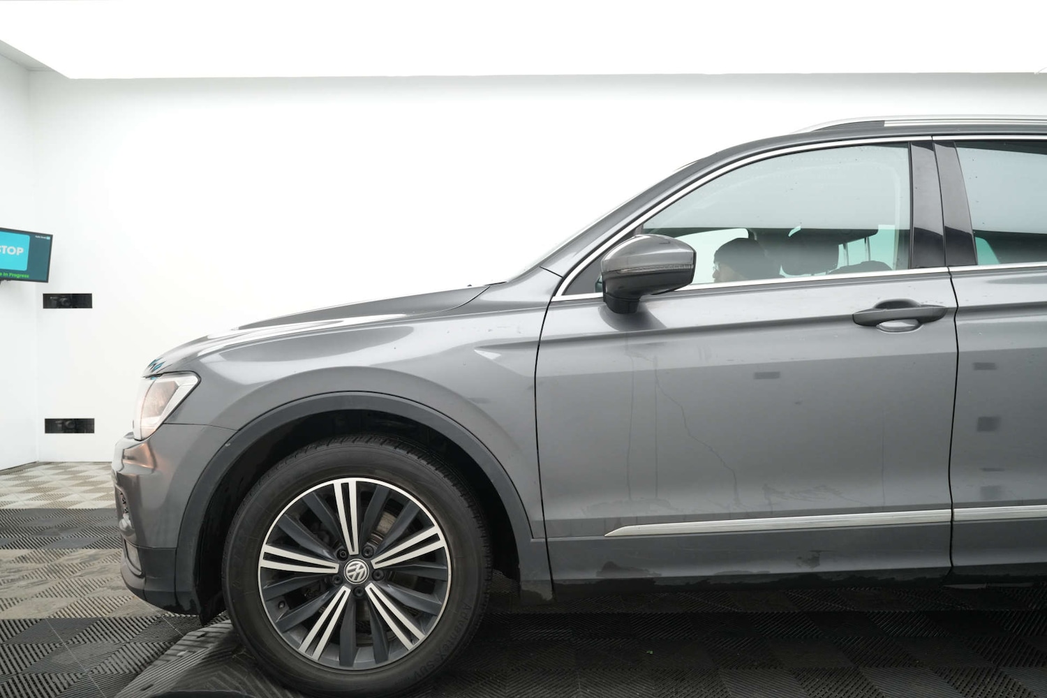 Used Volkswagen Tiguan 2018 for sale - 77163704: Photo 13