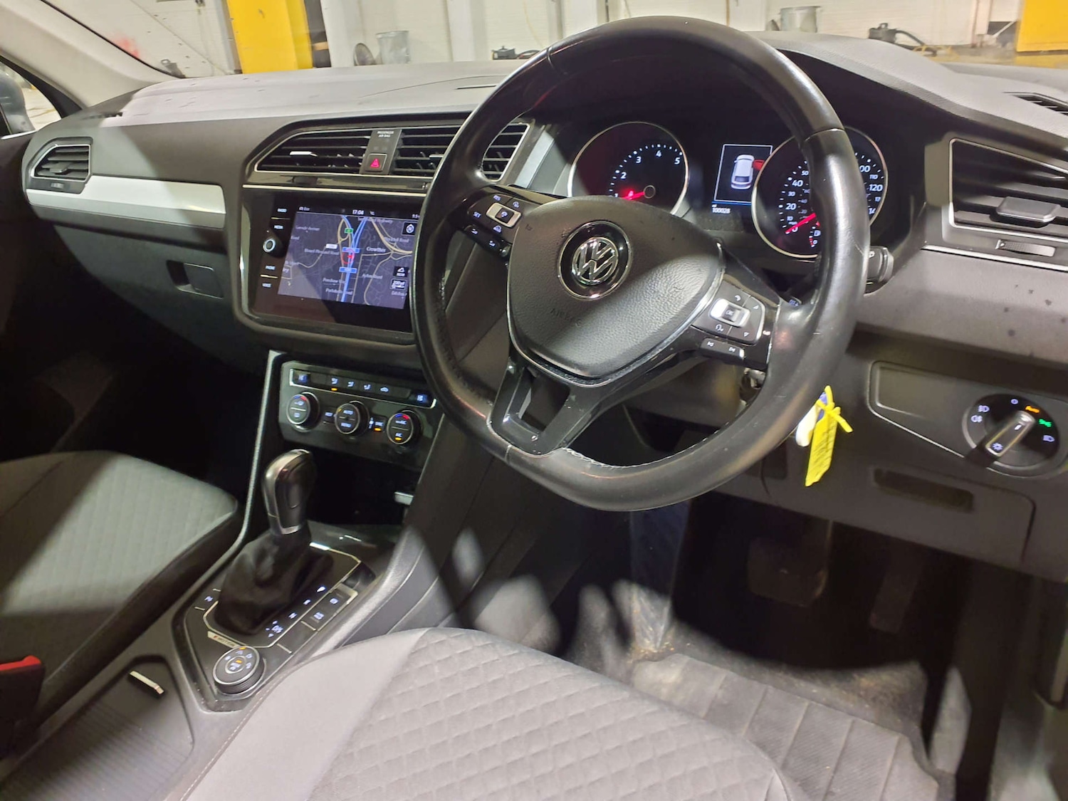 Used Volkswagen Tiguan 2018 for sale - 77163704: Photo 16