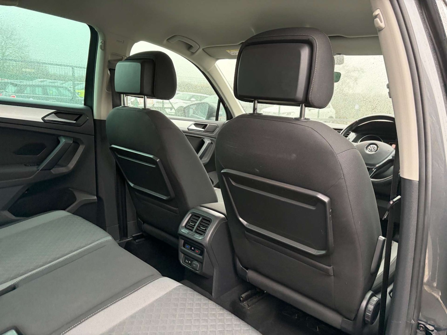 Used Volkswagen Tiguan 2018 for sale - 77163704: Photo 30