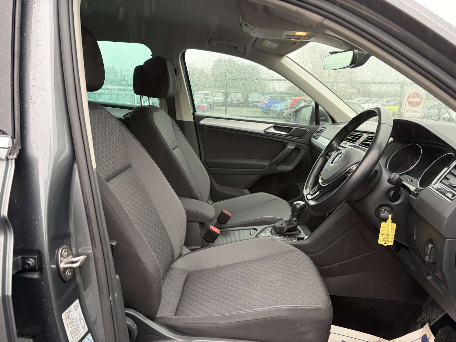 Used Volkswagen Tiguan 2018 for sale - 77163704: Photo 38