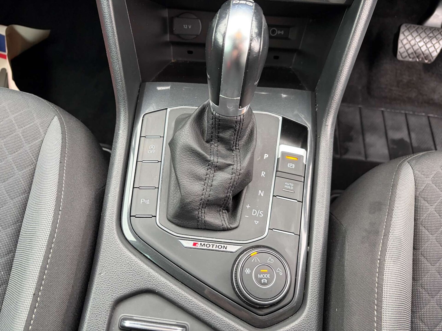 Used Volkswagen Tiguan 2018 for sale - 77163704: Photo 48