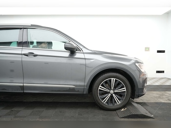 Used Volkswagen Tiguan 2018 for sale - 77163704: Photo