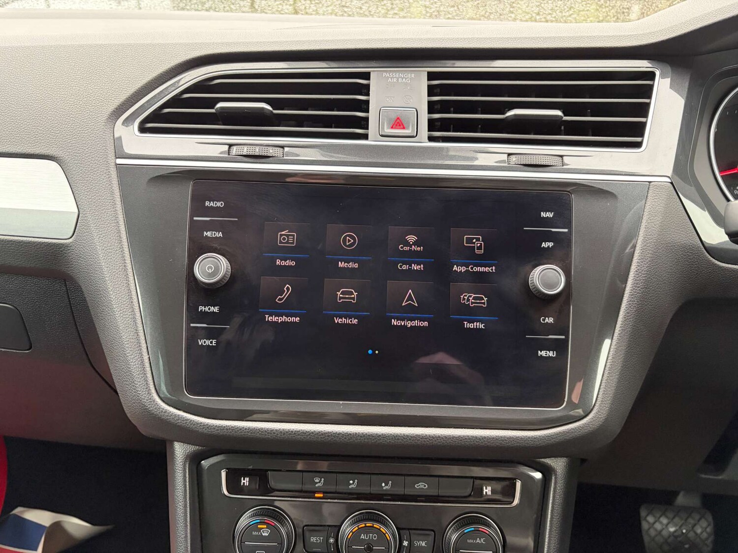 Used Volkswagen Tiguan 2018 for sale - 77163704: Photo 50