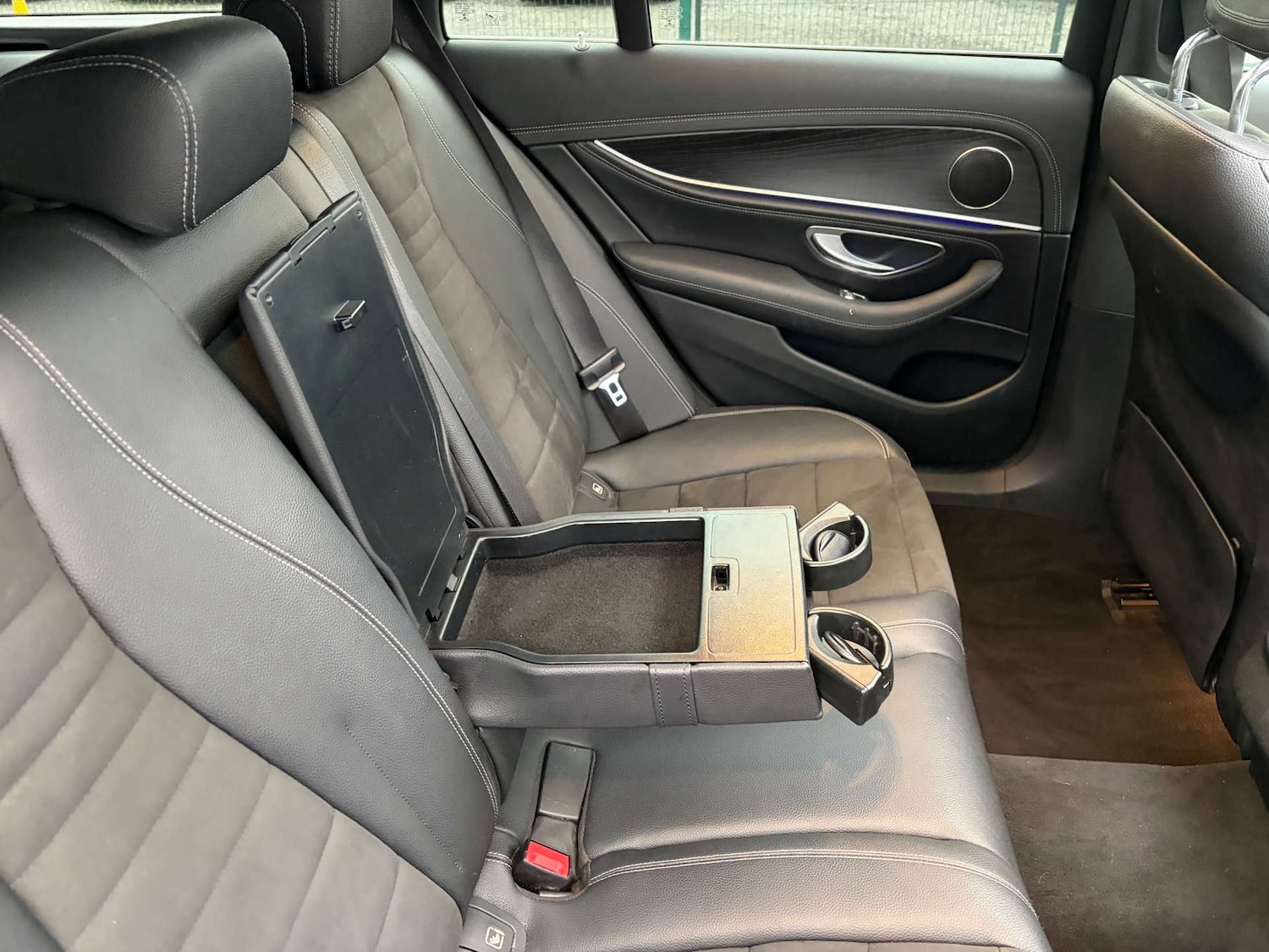 Used Mercedes-Benz E Class 2018 for sale - 76973926: Photo 36