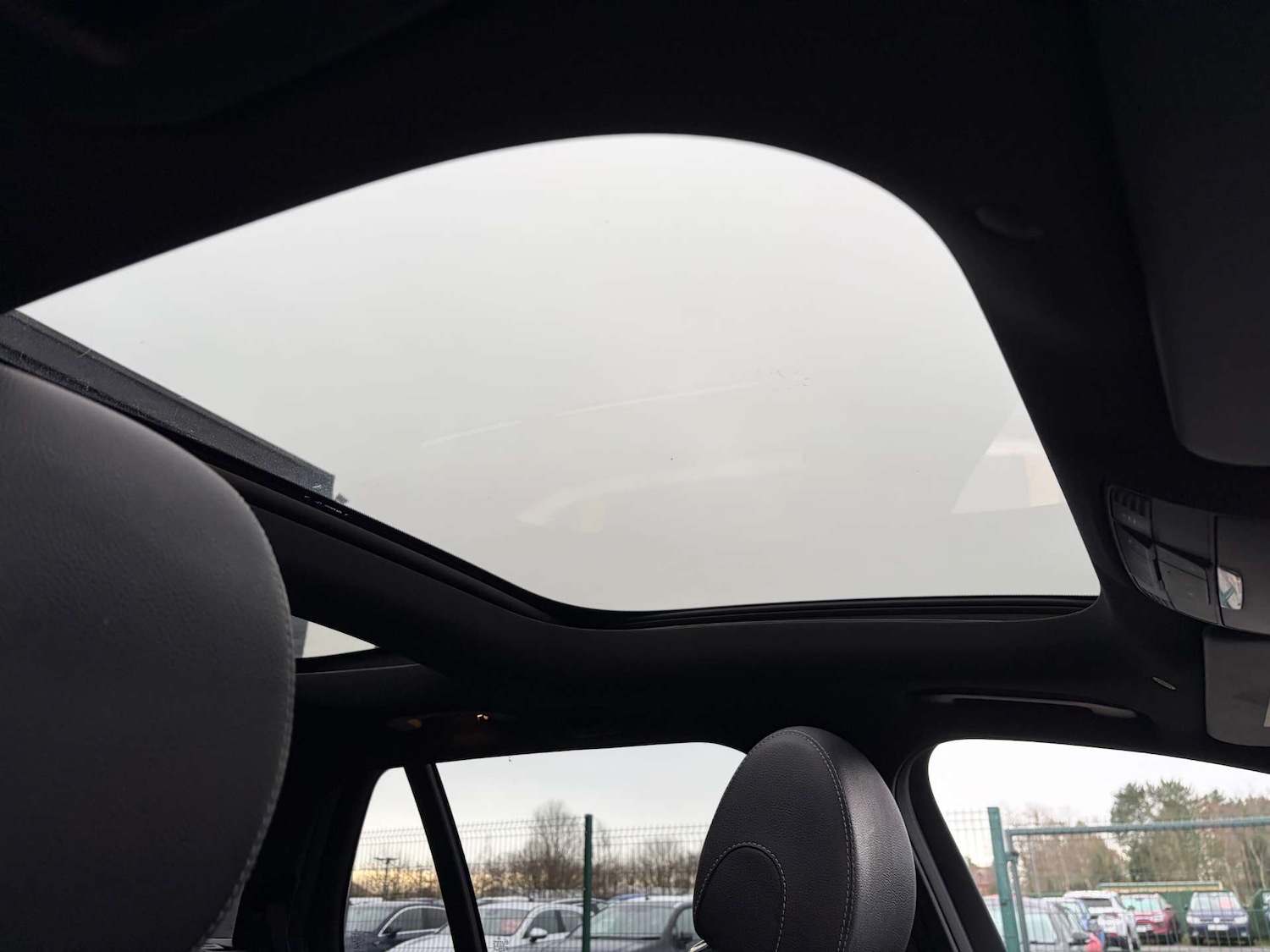 Used Mercedes-Benz E Class 2018 for sale - 76973926: Photo 44