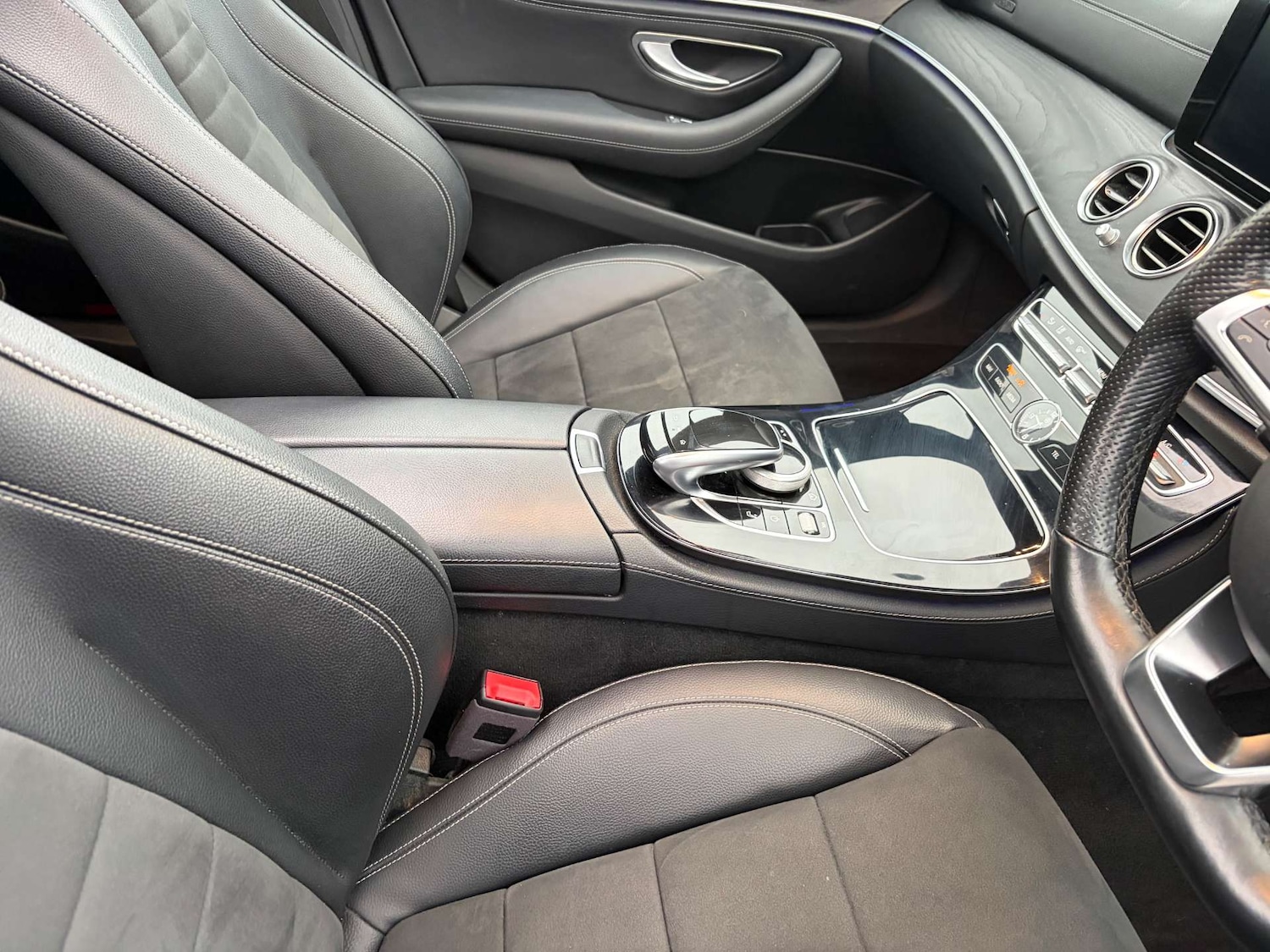 Used Mercedes-Benz E Class 2018 for sale - 76973926: Photo 52