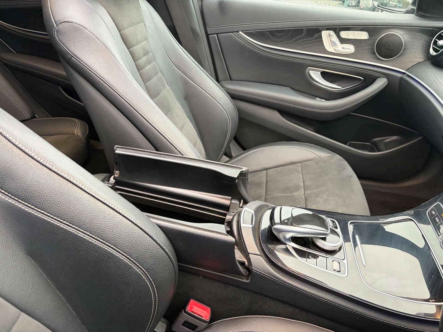 Used Mercedes-Benz E Class 2018 for sale - 76973926: Photo 53