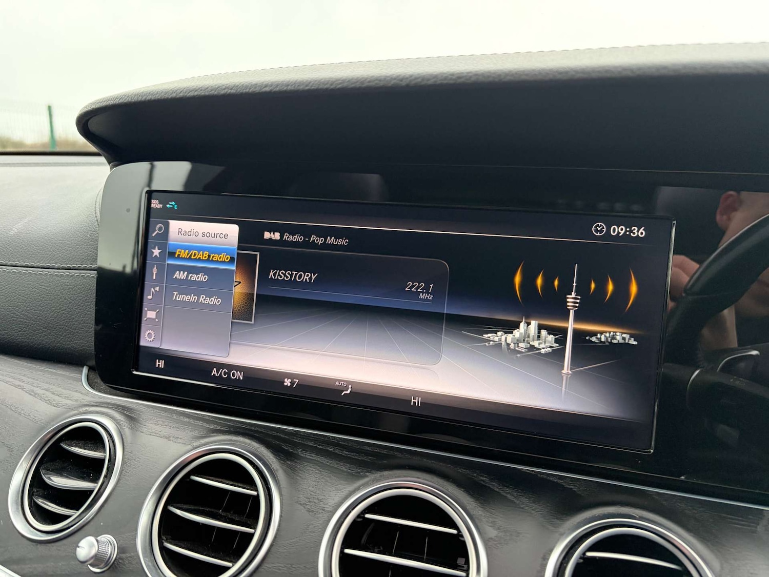 Used Mercedes-Benz E Class 2018 for sale - 76973926: Photo 59