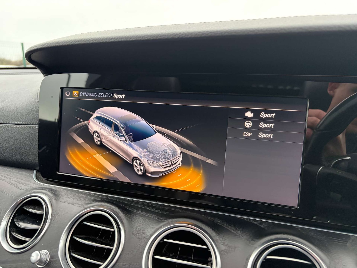 Used Mercedes-Benz E Class 2018 for sale - 76973926: Photo 66