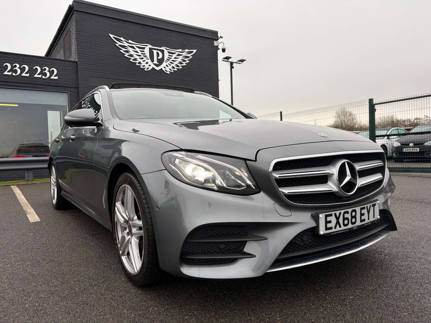 Used Mercedes-Benz E Class 2018 for sale - 76973926: Photo 72