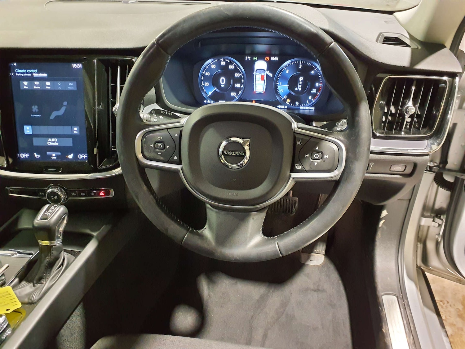 Used Volvo V60 2019 for sale - 77409806: Photo 12