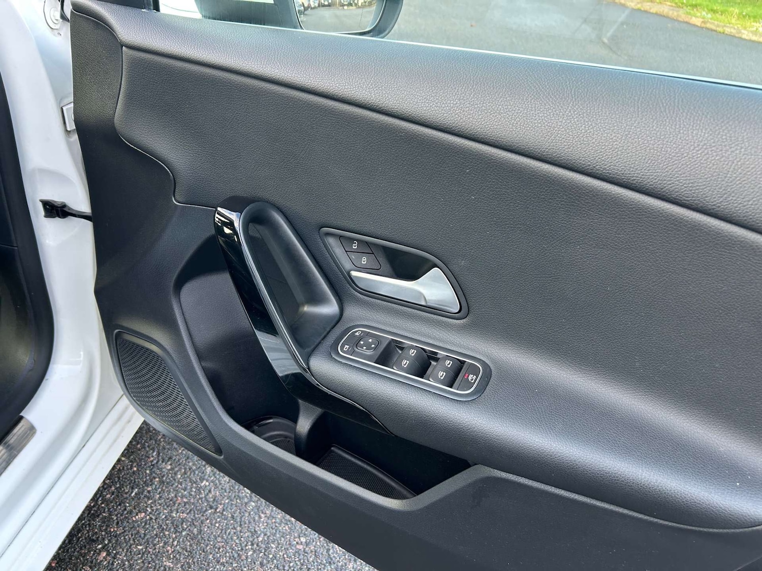 Used Mercedes-Benz A-Class 2019 for sale - 76389667: Photo 38