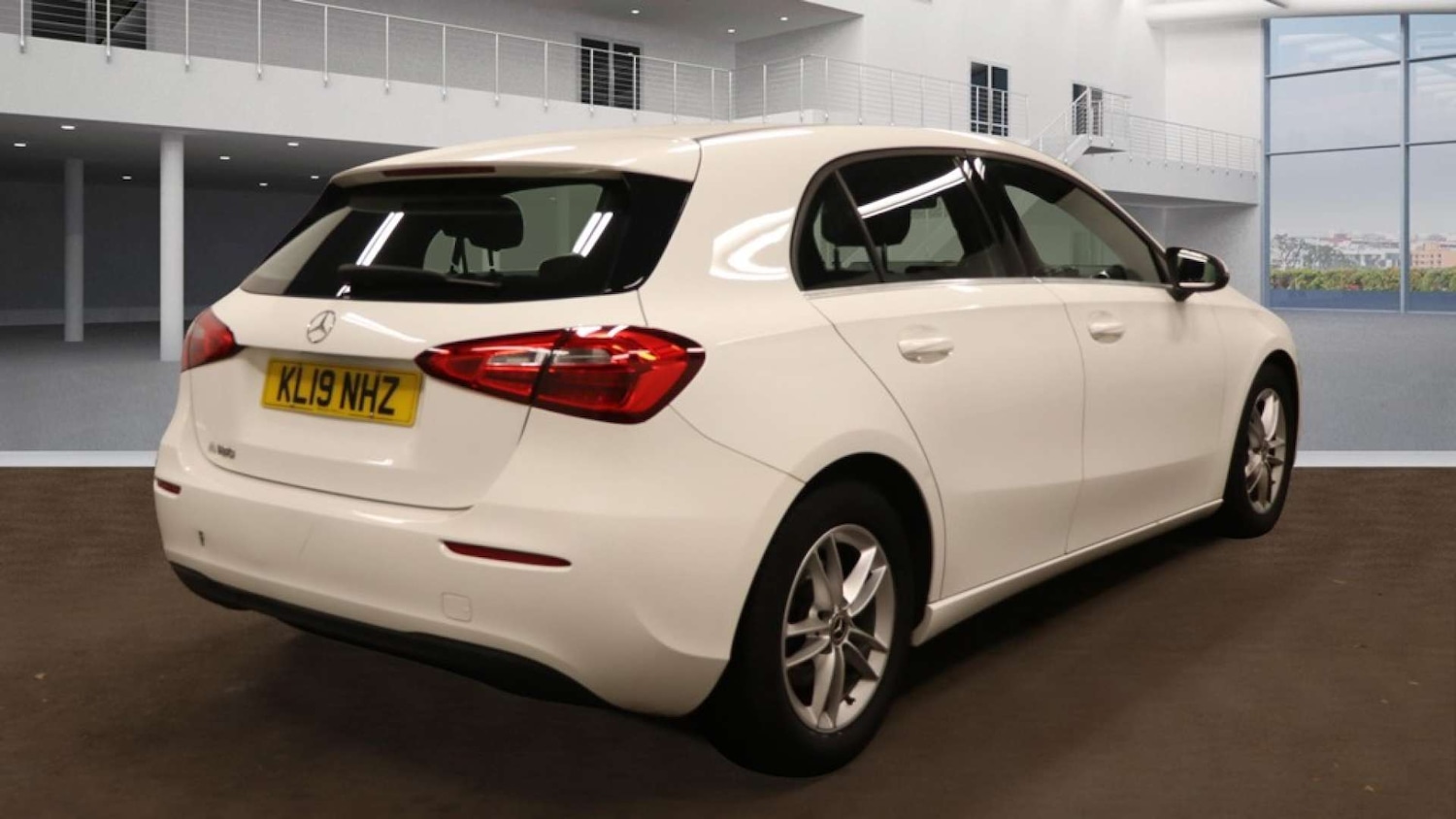 Used Mercedes-Benz A-Class 2019 for sale - 76389667: Photo 5