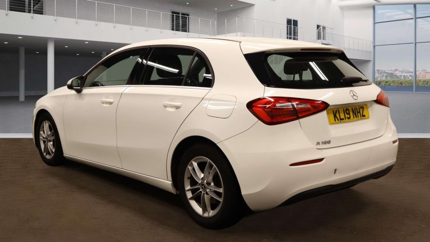 Used Mercedes-Benz A-Class 2019 for sale - 76389667: Photo 6