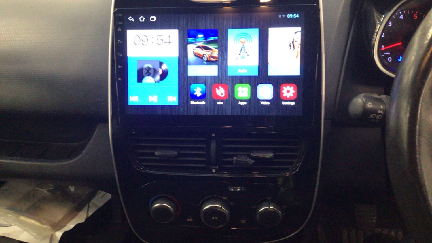 Used Renault Clio 2017 for sale - 77383436: Photo 11