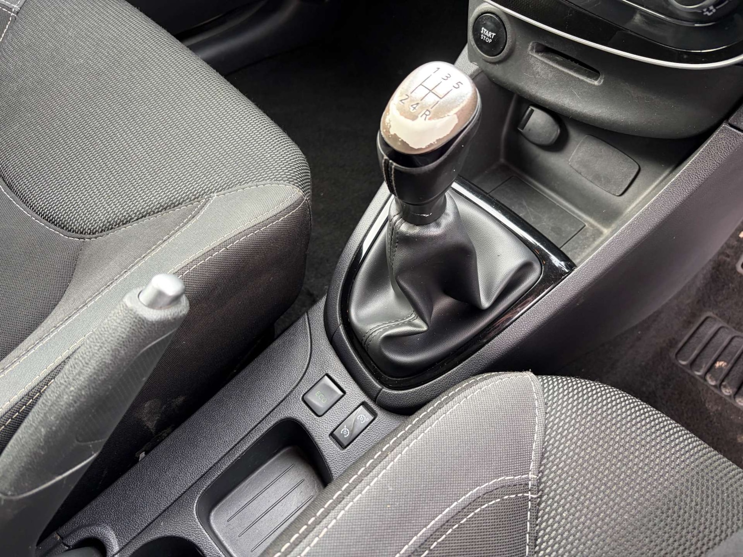 Used Renault Clio 2017 for sale - 77383436: Photo 43