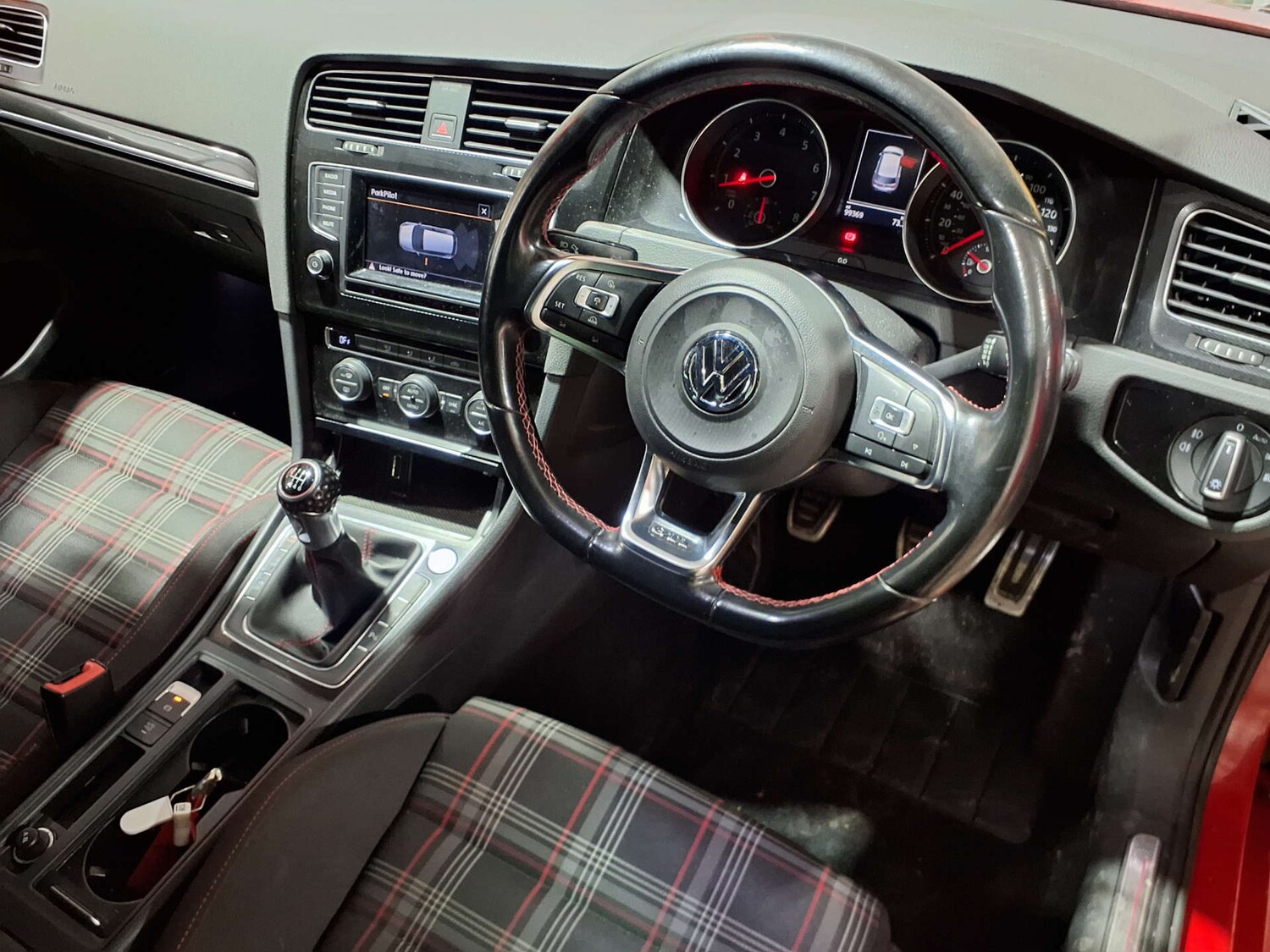 Used Volkswagen Golf 2014 for sale - 77313754: Photo 14