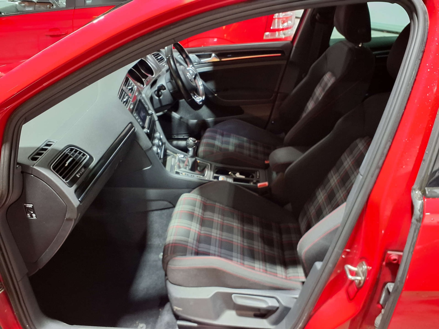 Used Volkswagen Golf 2014 for sale - 77313754: Photo 18