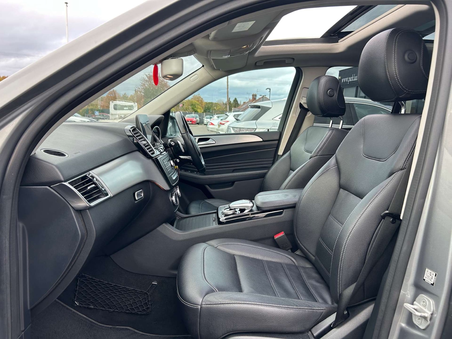 Used Mercedes-Benz GLE 2016 for sale - 76451720: Photo 34