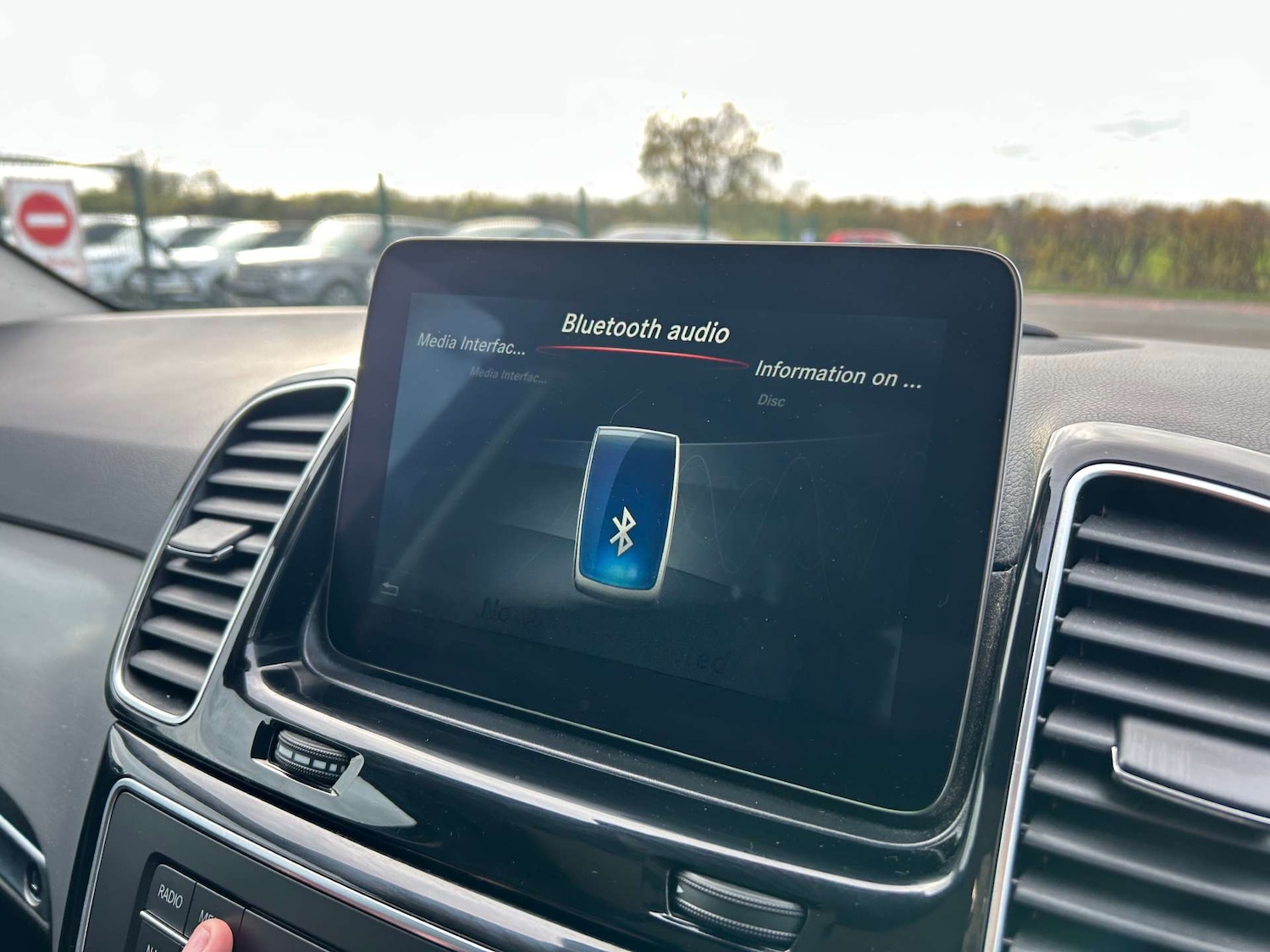 Used Mercedes-Benz GLE 2016 for sale - 76451720: Photo 41