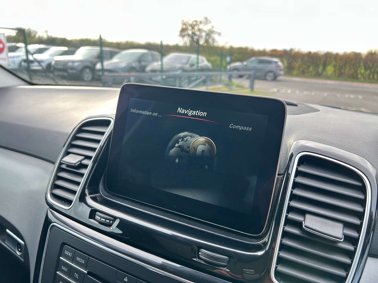 Used Mercedes-Benz GLE 2016 for sale - 76451720: Photo 42