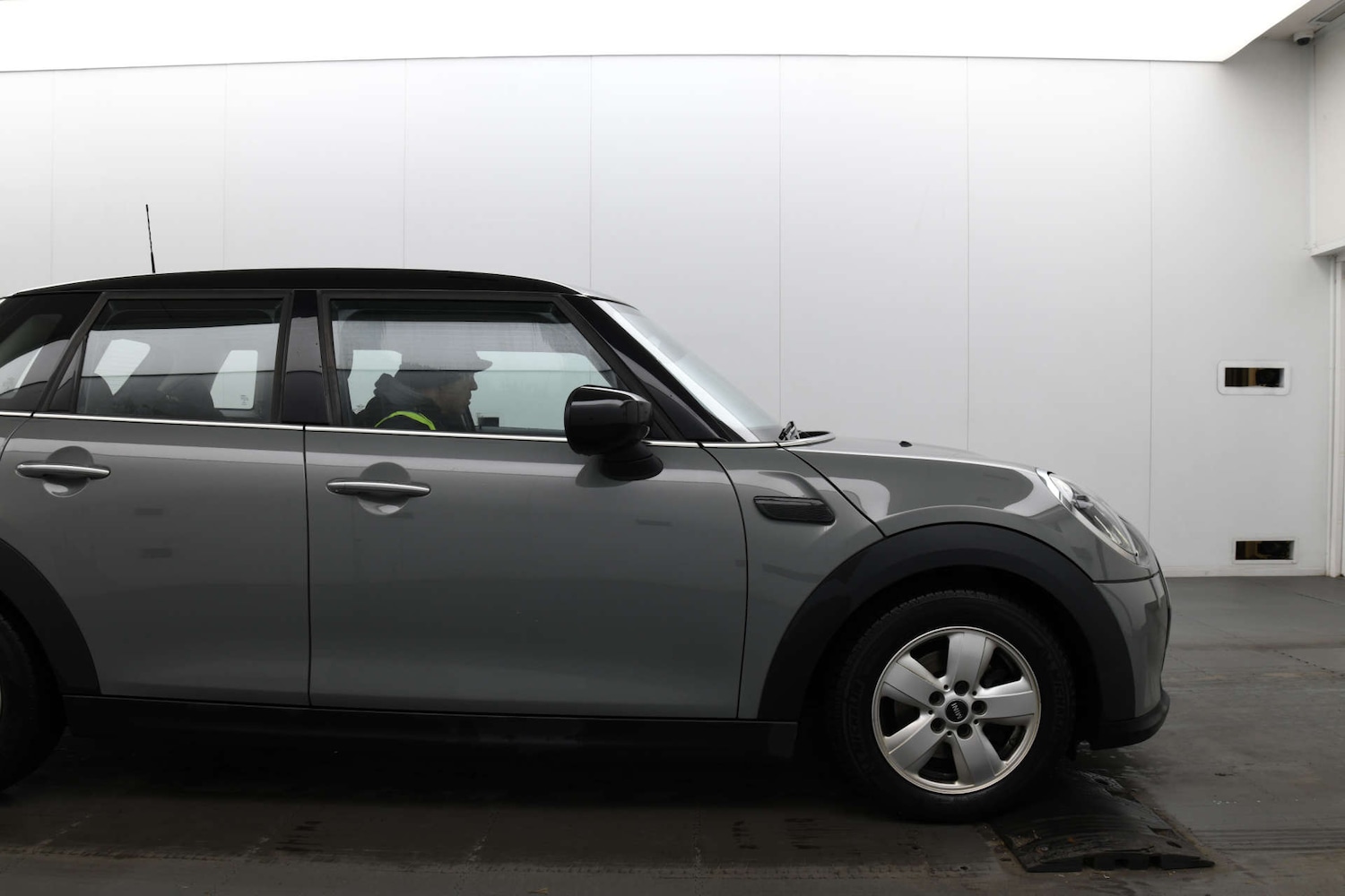 Used MINI Hatch 2021 for sale - 76829920: Photo 9