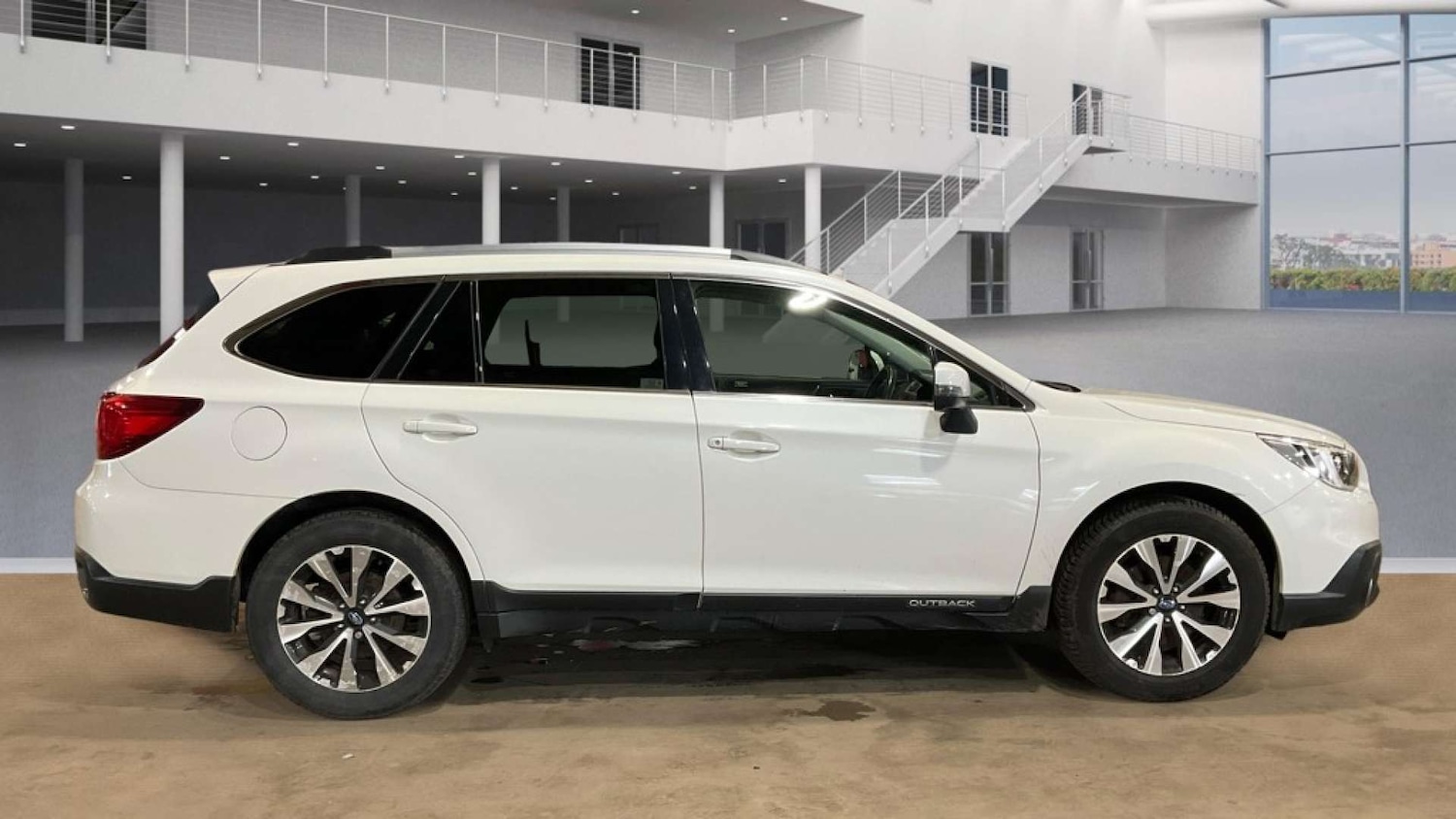 Used Subaru Outback 2016 for sale - 77880394: Photo 6