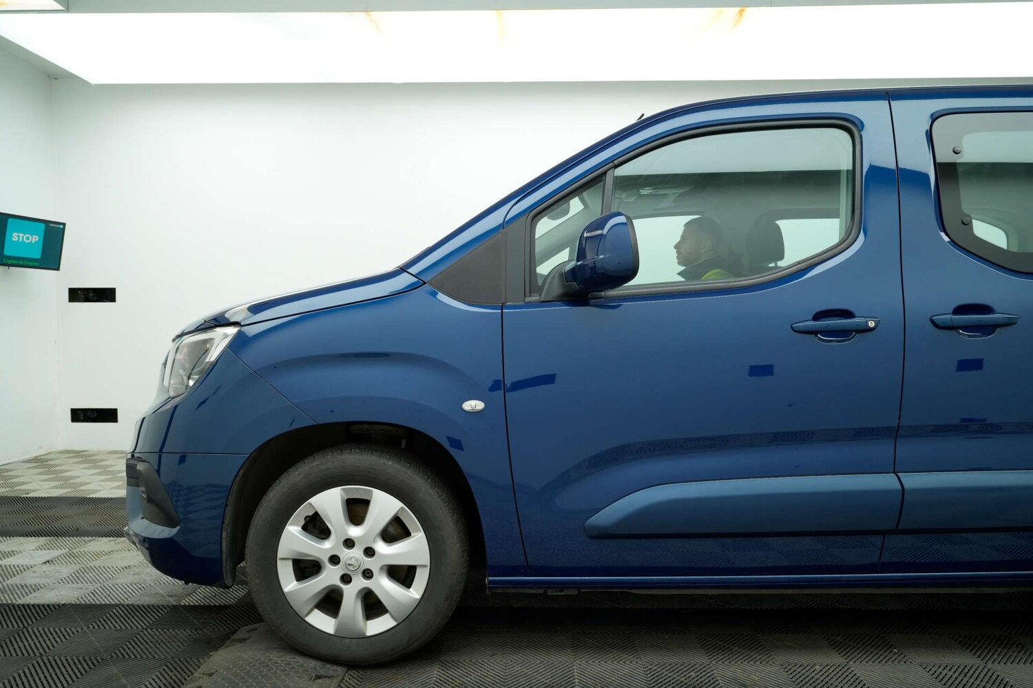 Used Vauxhall Combo Life 2019 for sale - 78165571: Photo 6