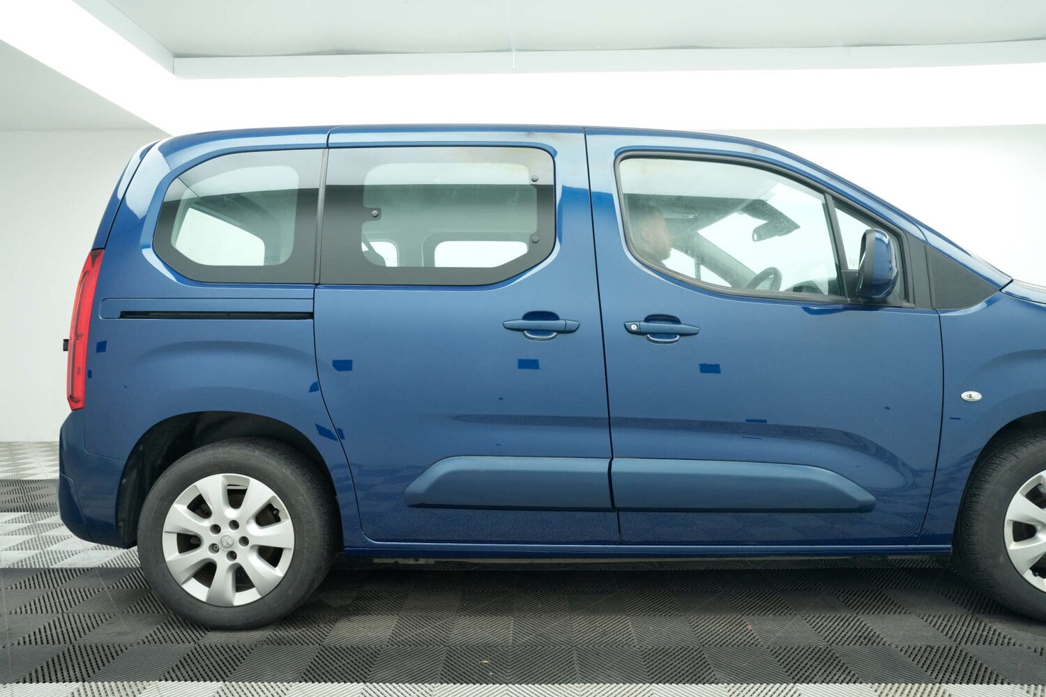 Used Vauxhall Combo Life 2019 for sale - 78165571: Photo 9