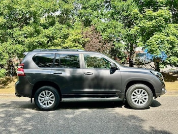 Used Toyota Land Cruiser 2016 for sale - 75829802: Photo