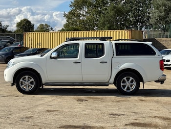 Used Nissan Navara 2011 for sale - 79585291: Photo