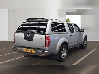 Used Nissan Navara 2009 for sale - 79235648: Photo
