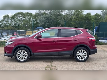 Used Nissan Qashqai 2015 for sale - 78630743: Photo