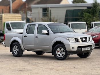 Used Nissan Navara 2009 for sale - 79475142: Photo