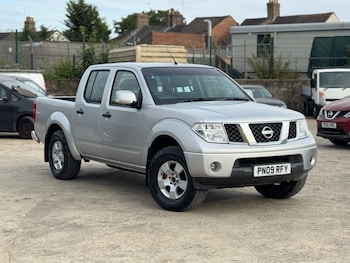 Used Nissan Navara 2009 for sale - 79475142: Photo