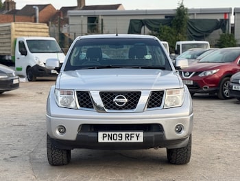 Used Nissan Navara 2009 for sale - 79475142: Photo
