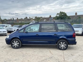 Used Volkswagen Sharan 2008 for sale - 79792874: Photo