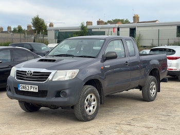 Used Toyota Hilux 2013 for sale - 79508047: Photo