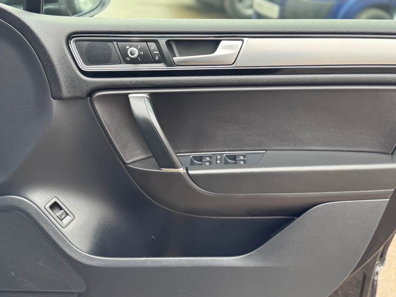 Used Volkswagen Touareg 2016 for sale - 77548383: Photo 21