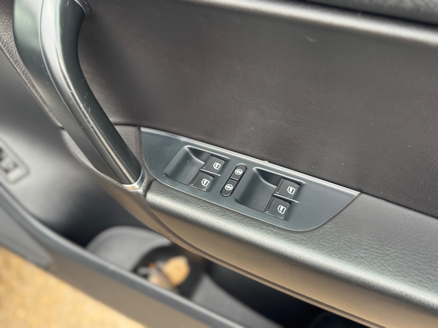 Used Volkswagen Touareg 2016 for sale - 77548383: Photo 23