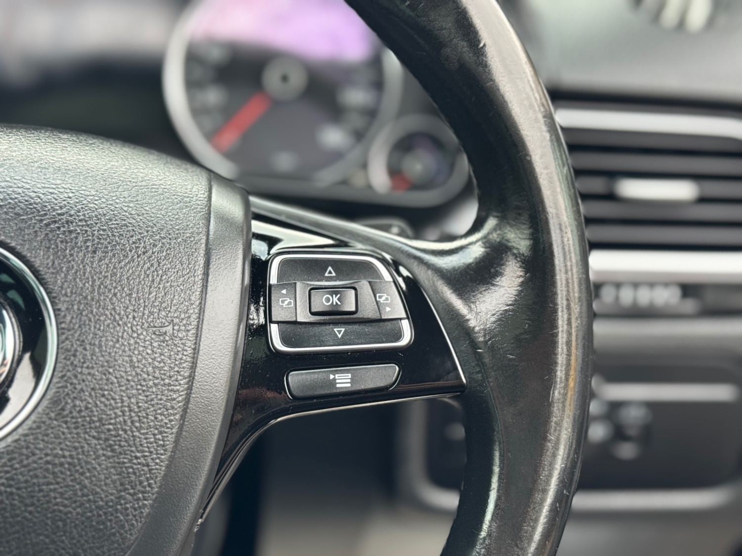 Used Volkswagen Touareg 2016 for sale - 77548383: Photo 30