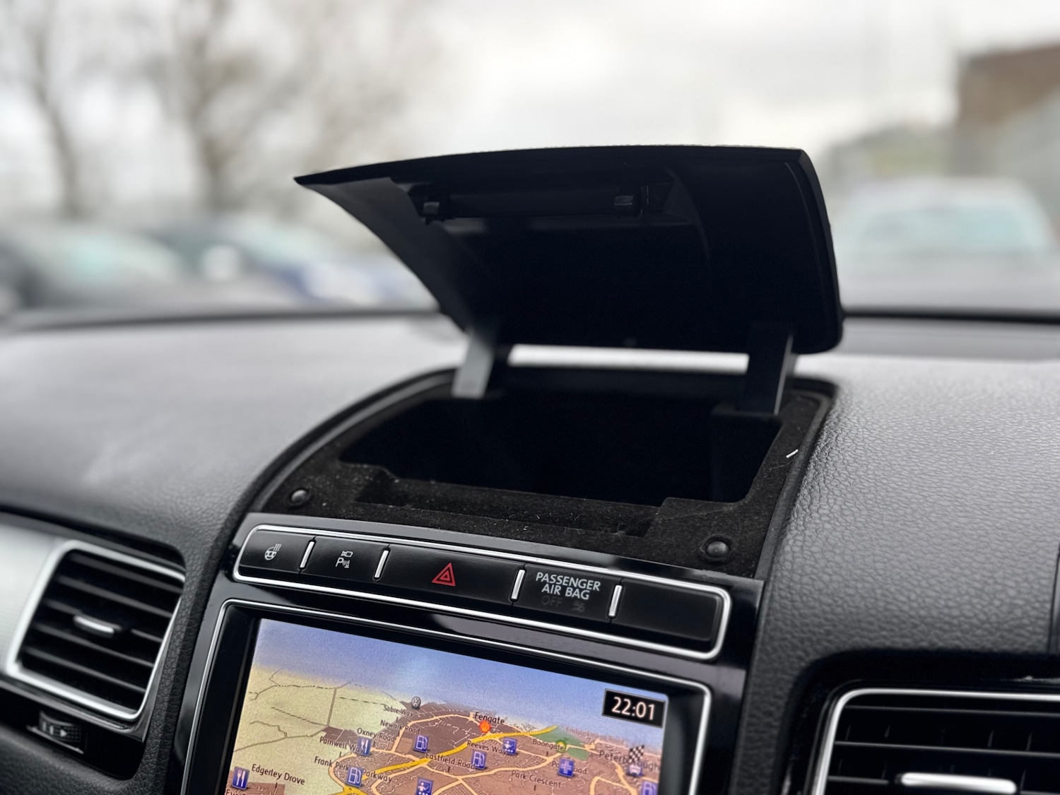 Used Volkswagen Touareg 2016 for sale - 77548383: Photo 45