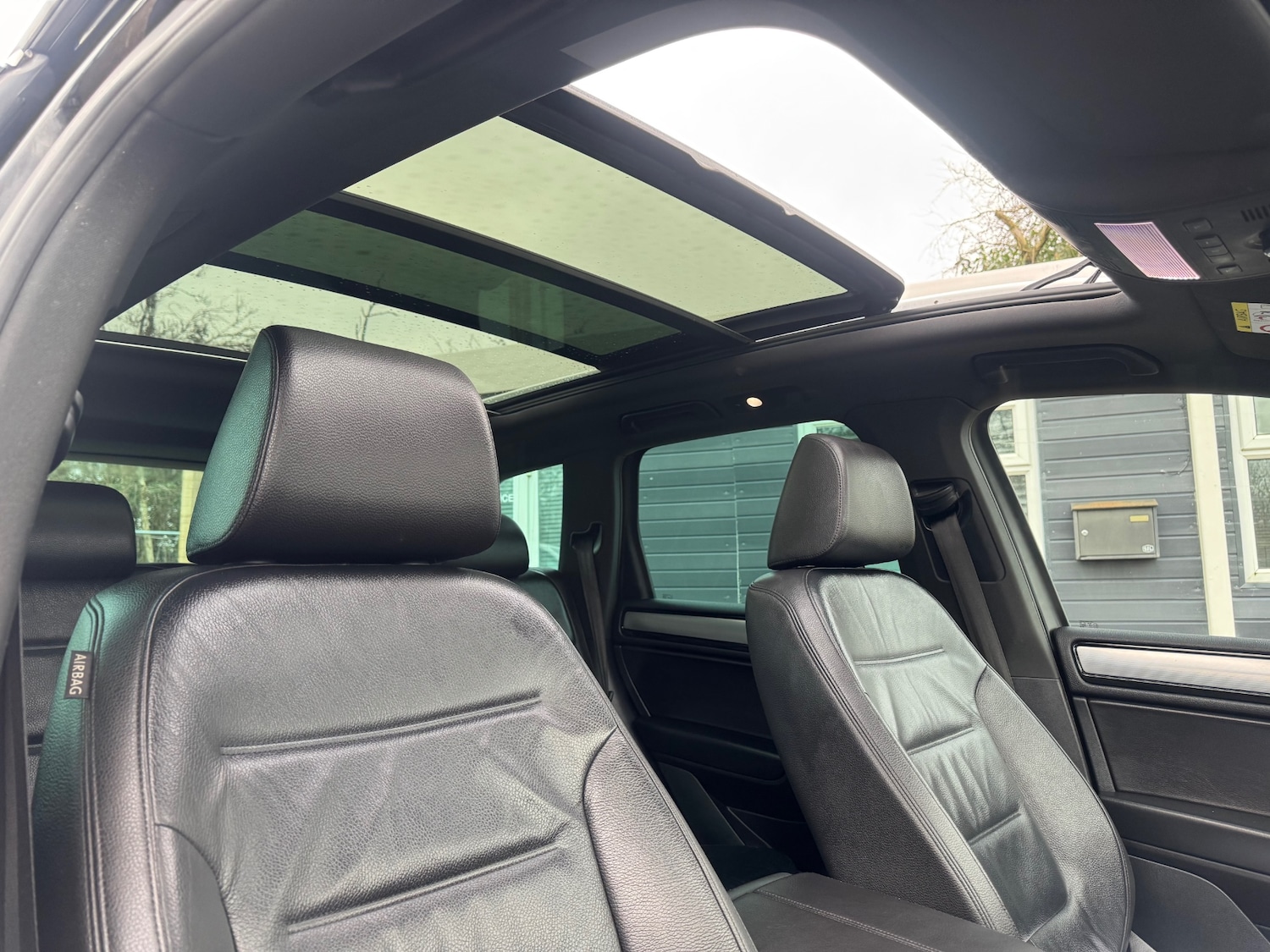 Used Volkswagen Touareg 2016 for sale - 77548383: Photo 57