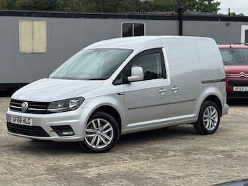 Used Volkswagen Caddy 2018 for sale - 78516001: Photo