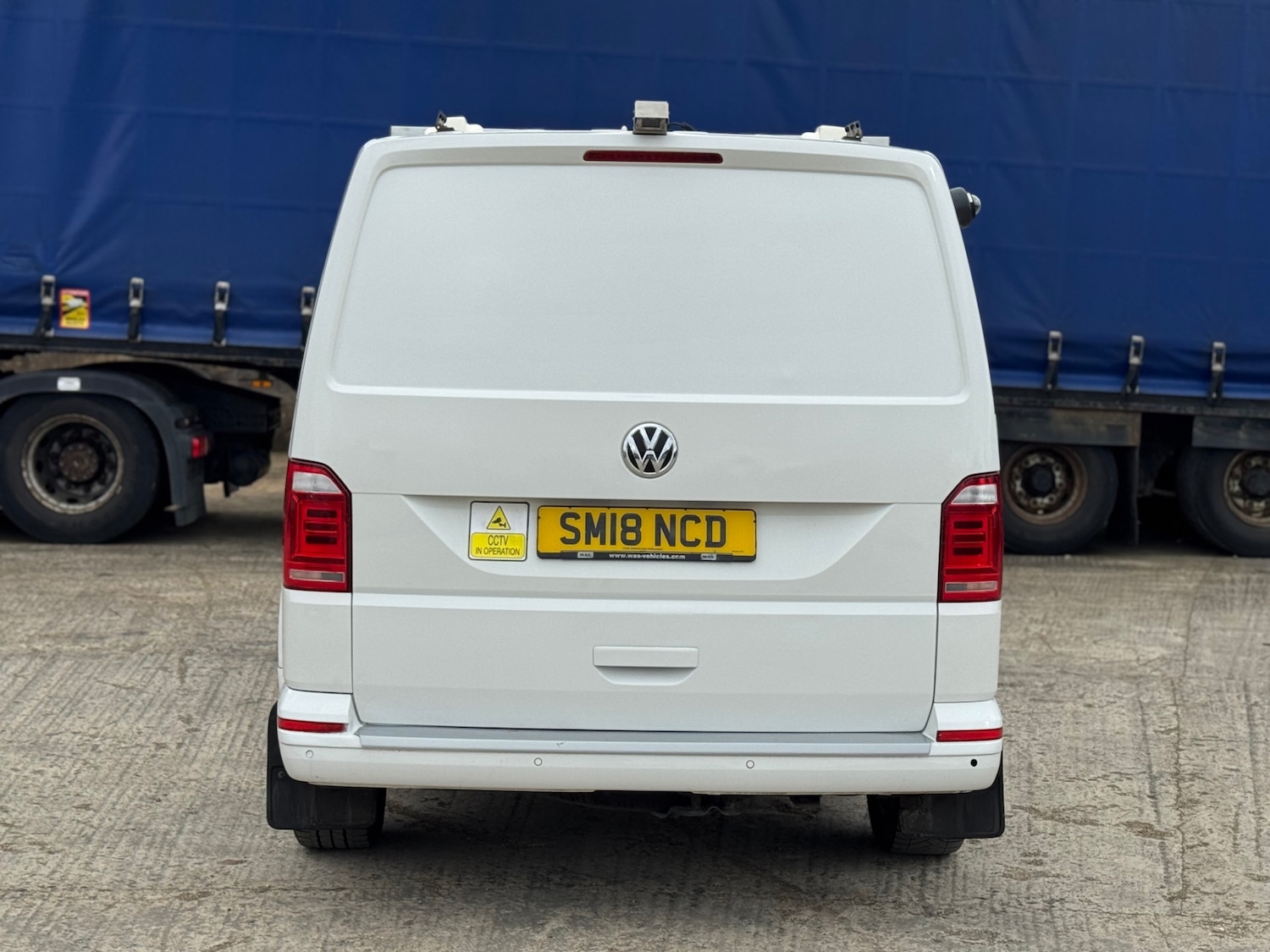 Used Volkswagen Transporter 2018 for sale - 77553316: Photo 14