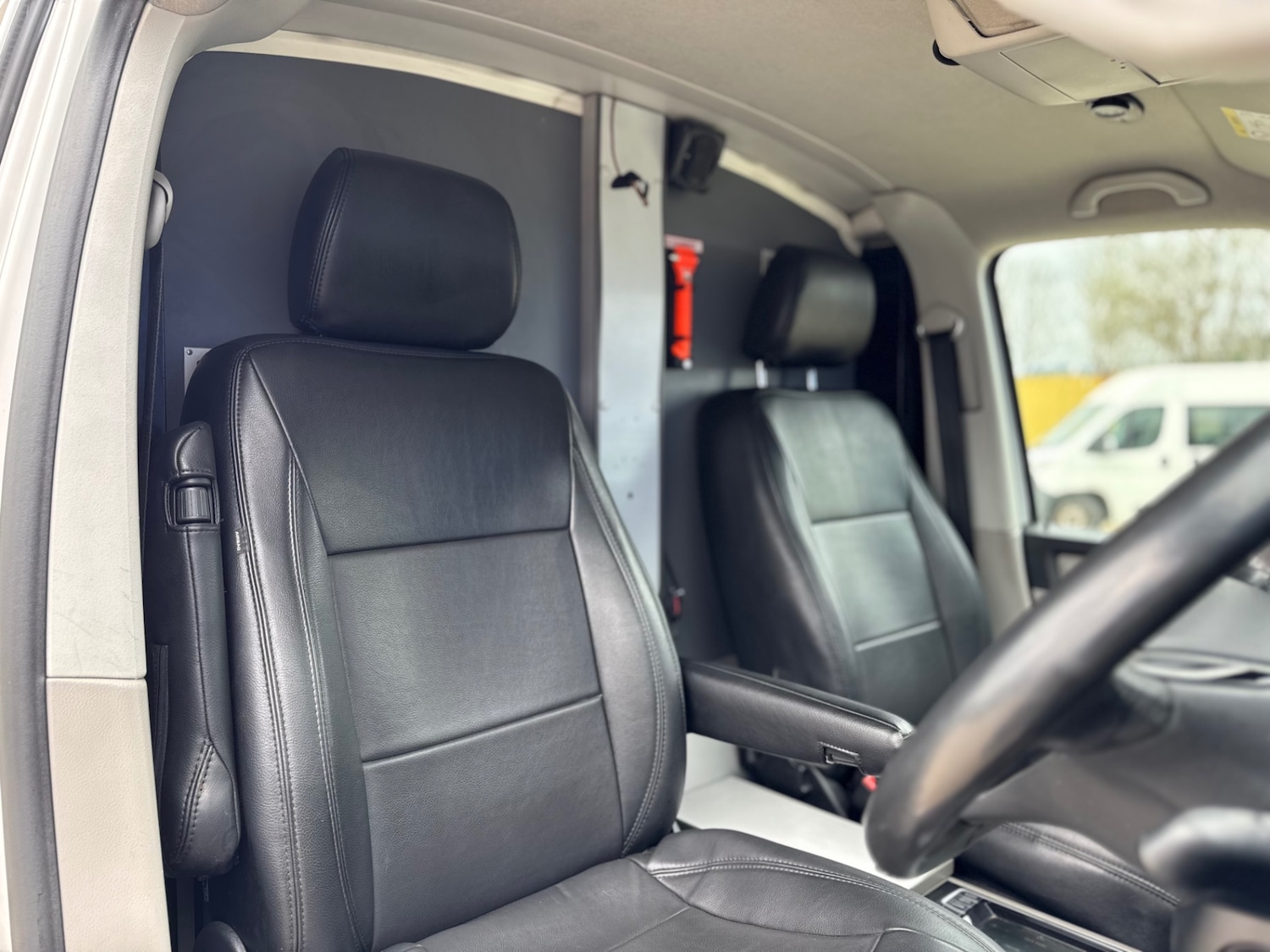 Used Volkswagen Transporter 2018 for sale - 77553316: Photo 30