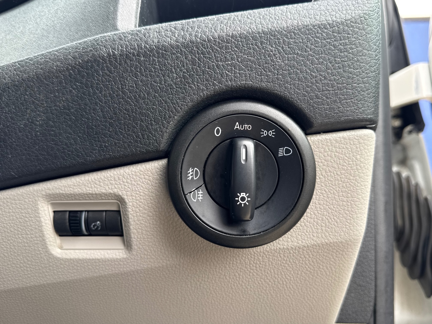 Used Volkswagen Transporter 2018 for sale - 77553316: Photo 34